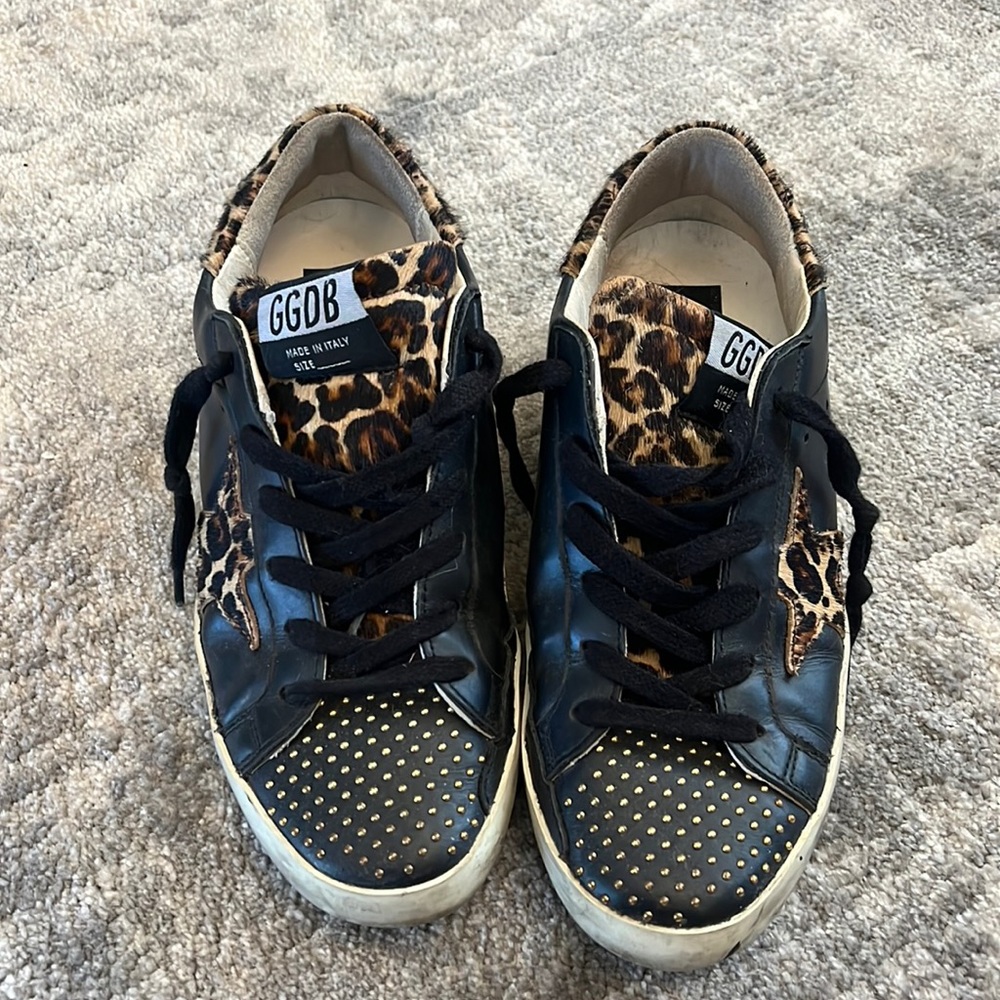 Golden goose black leather with leopard print/gold detailing. Worn less than 10x